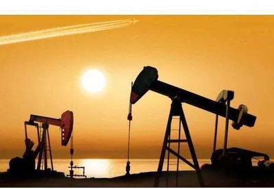 石油危机下的全球金融危机 以天然气管道储运为视角的解读